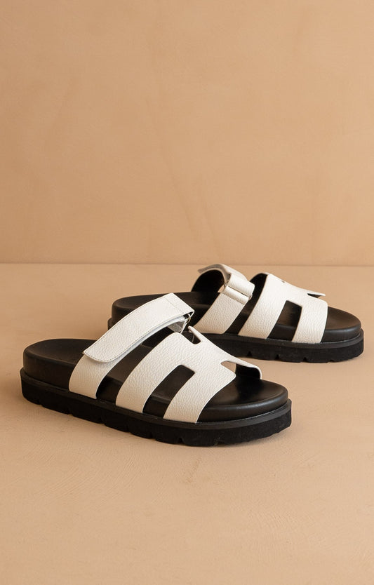 Blanco Bold Sandals
